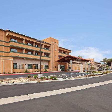 Holiday Inn Express Hotel & Suites Ventura Harbor By Ihg Exterior photo