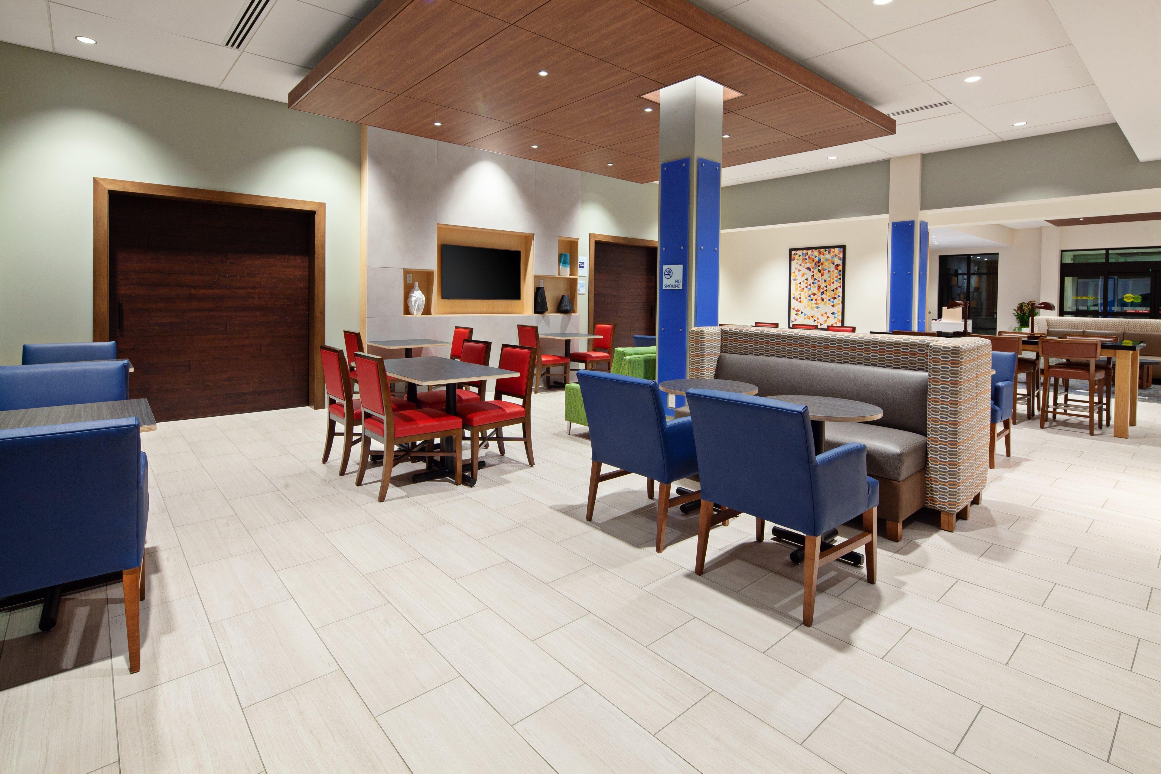 Holiday Inn Express Hotel & Suites Ventura Harbor By Ihg Exterior photo