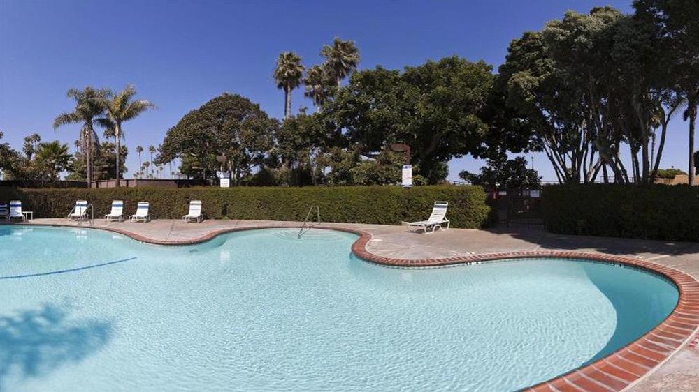 Holiday Inn Express Hotel & Suites Ventura Harbor By Ihg Exterior photo